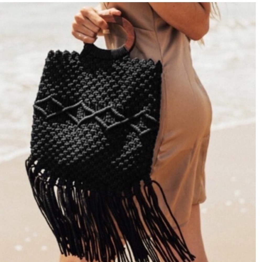 Danielle Nicole Macrame Crochet Handbag Black Boho Fringe‎ Wood Handle Crossbody
